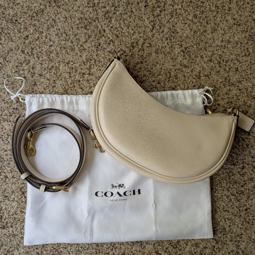 Coach Mira